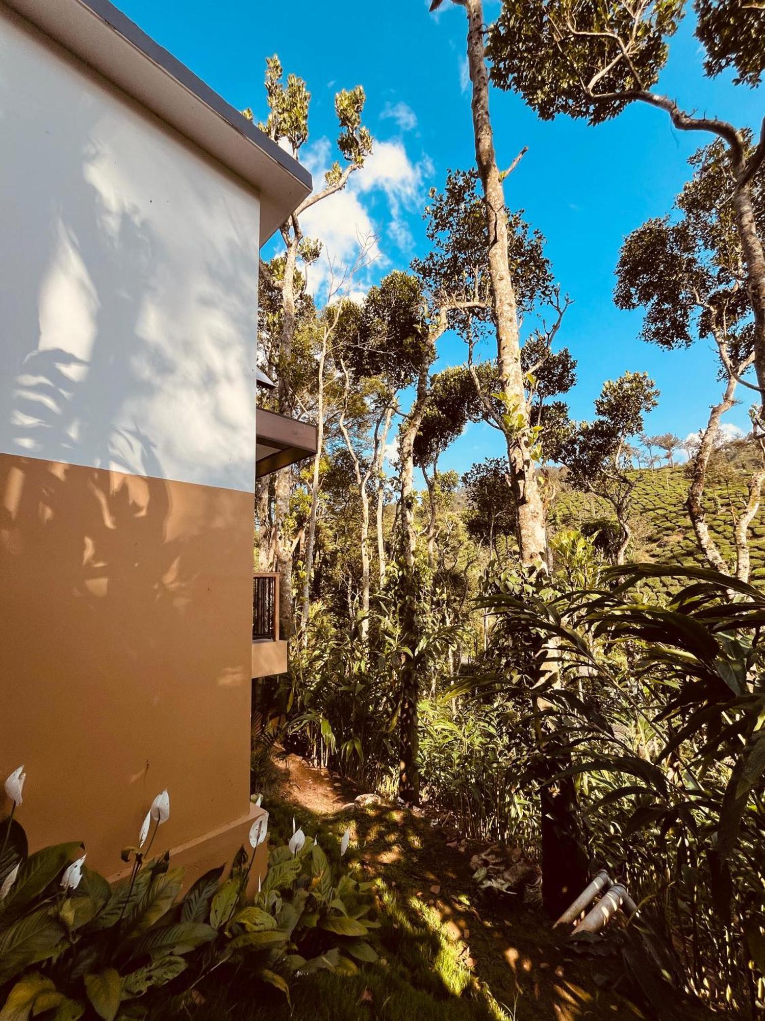 Lush Acres Villa Thekkady Bagian luar foto