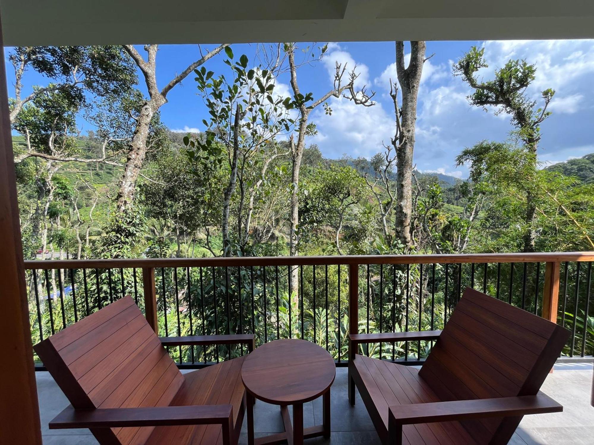 Lush Acres Villa Thekkady Bagian luar foto