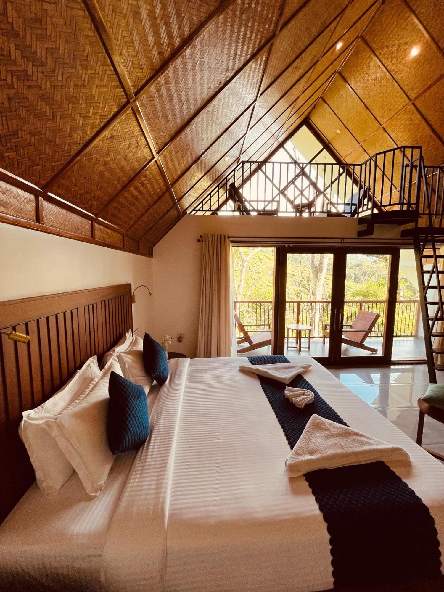 Lush Acres Villa Thekkady Bagian luar foto