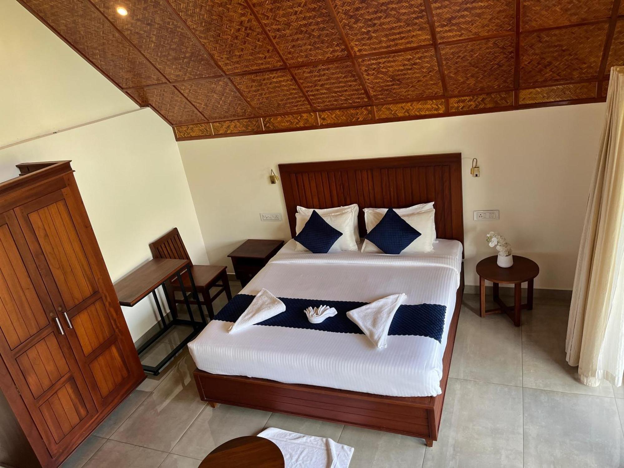 Lush Acres Villa Thekkady Bagian luar foto